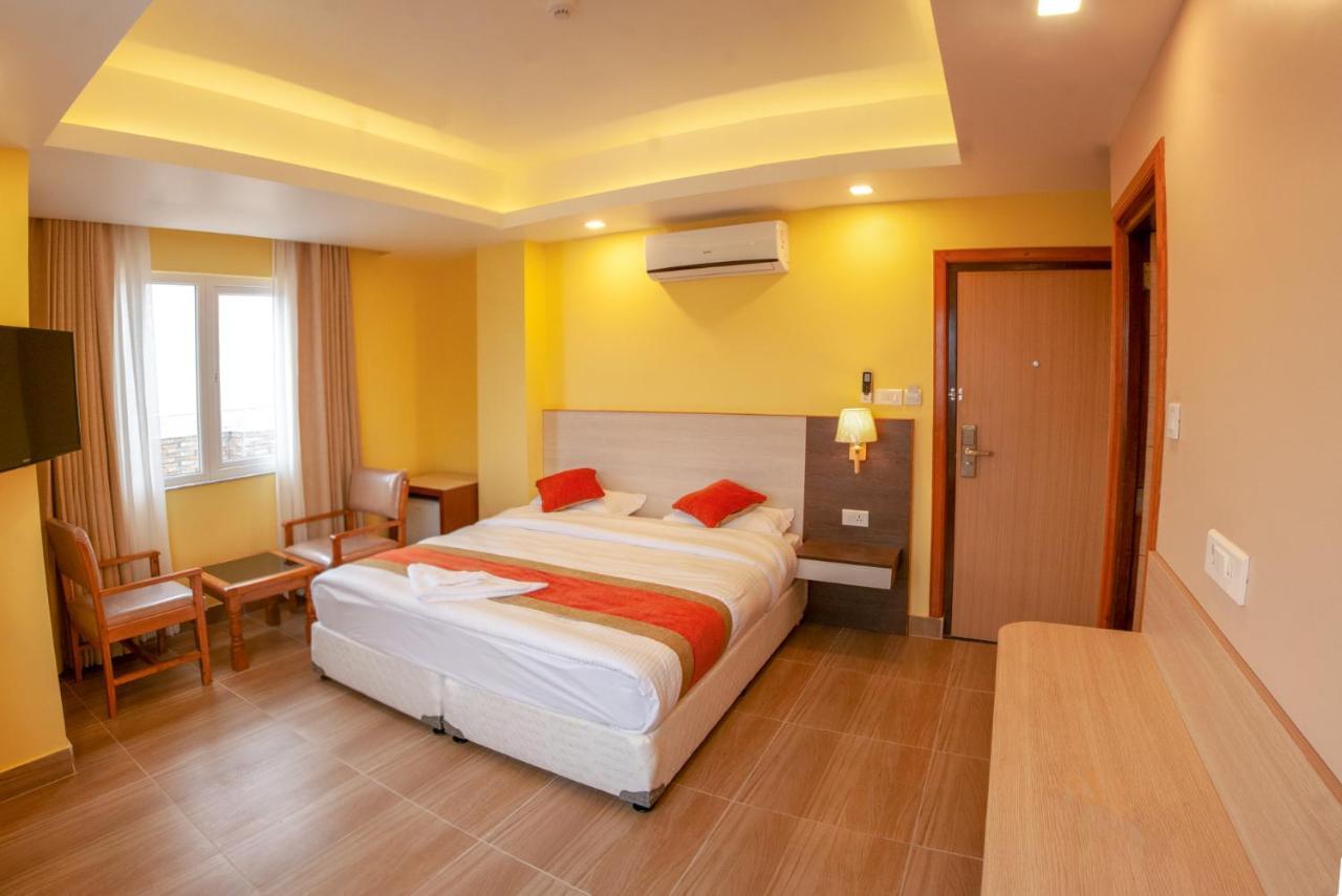 Hotel Krishna กาฐมาณฑุ ภายนอก รูปภาพ