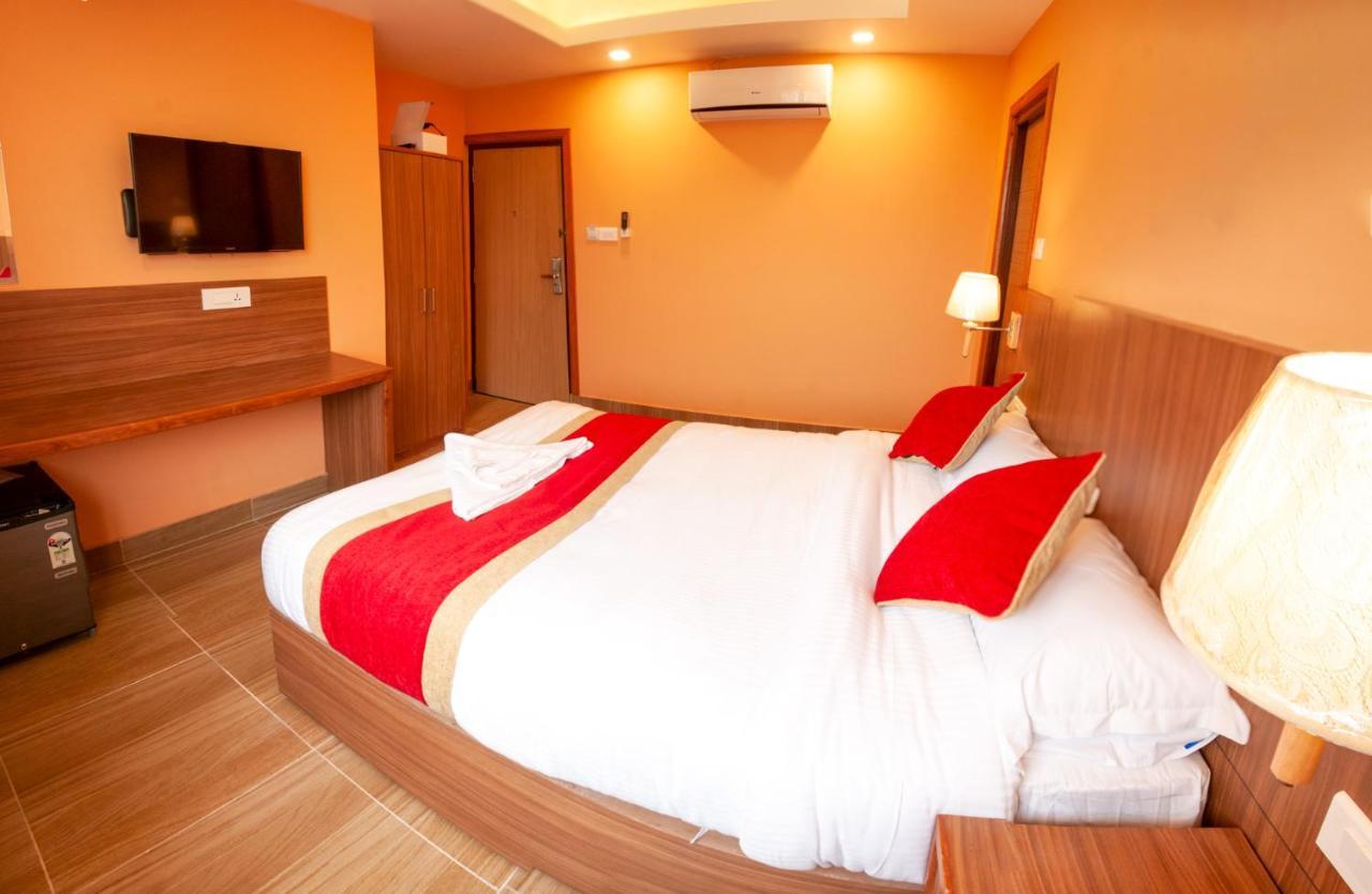 Hotel Krishna กาฐมาณฑุ ภายนอก รูปภาพ