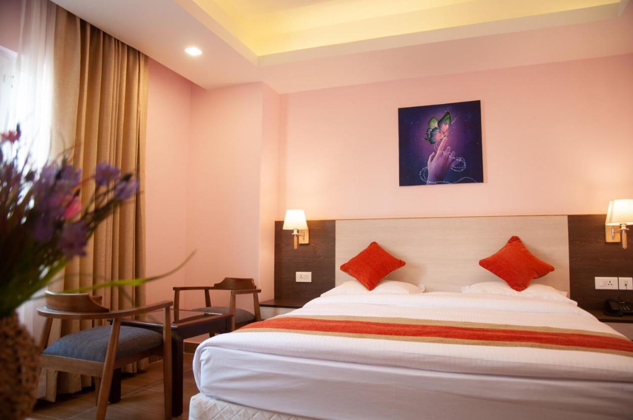 Hotel Krishna กาฐมาณฑุ ภายนอก รูปภาพ