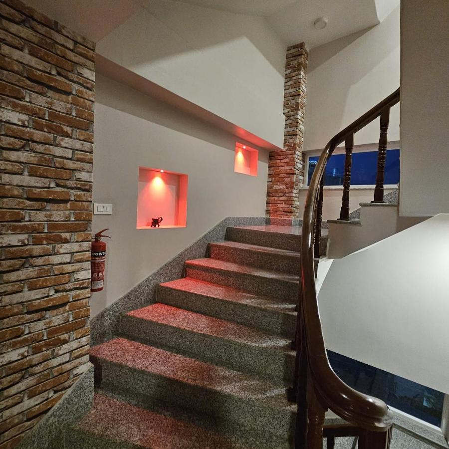 Hotel Krishna กาฐมาณฑุ ภายนอก รูปภาพ