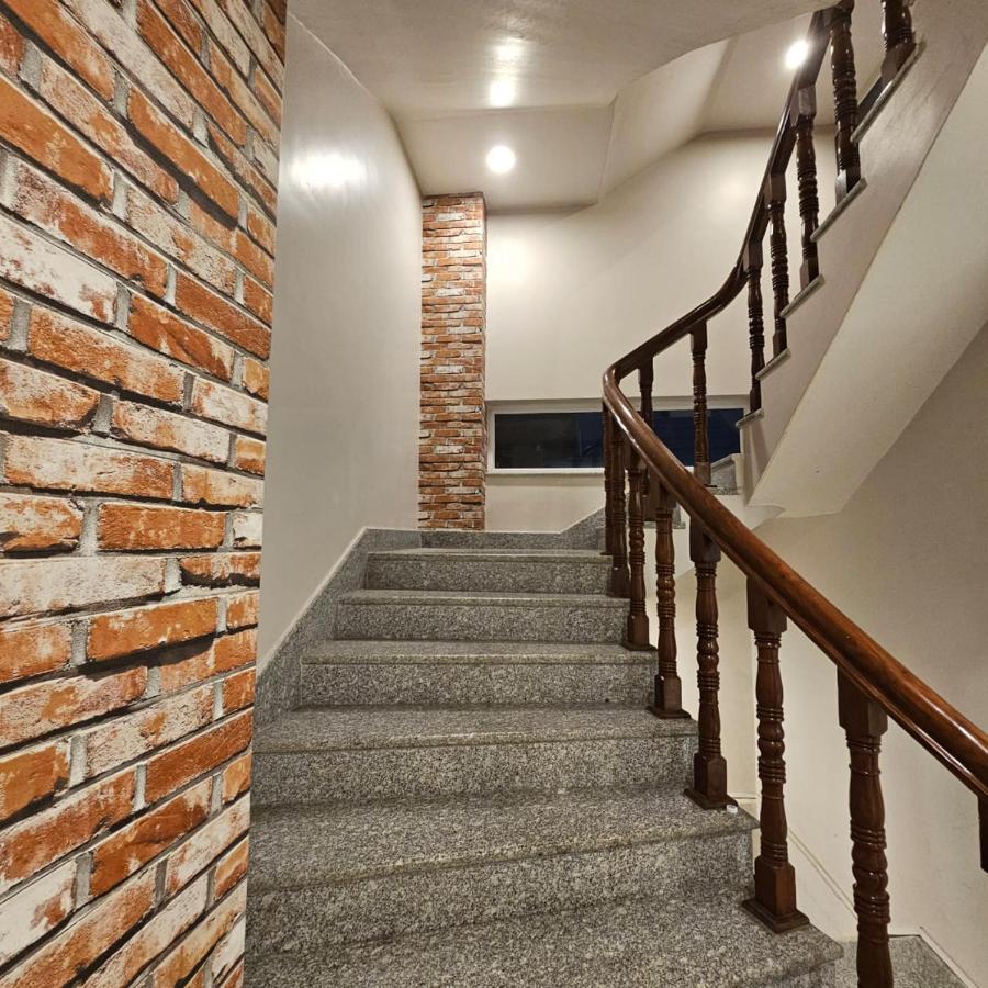 Hotel Krishna กาฐมาณฑุ ภายนอก รูปภาพ